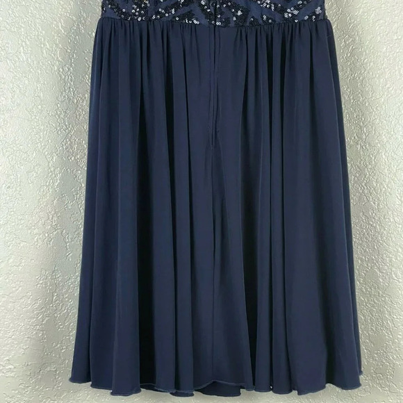 Speechless Dress Women's Sz 5 Fit & Flare Halter Backless Sequin Lined Blue - Picture 6 of 10
